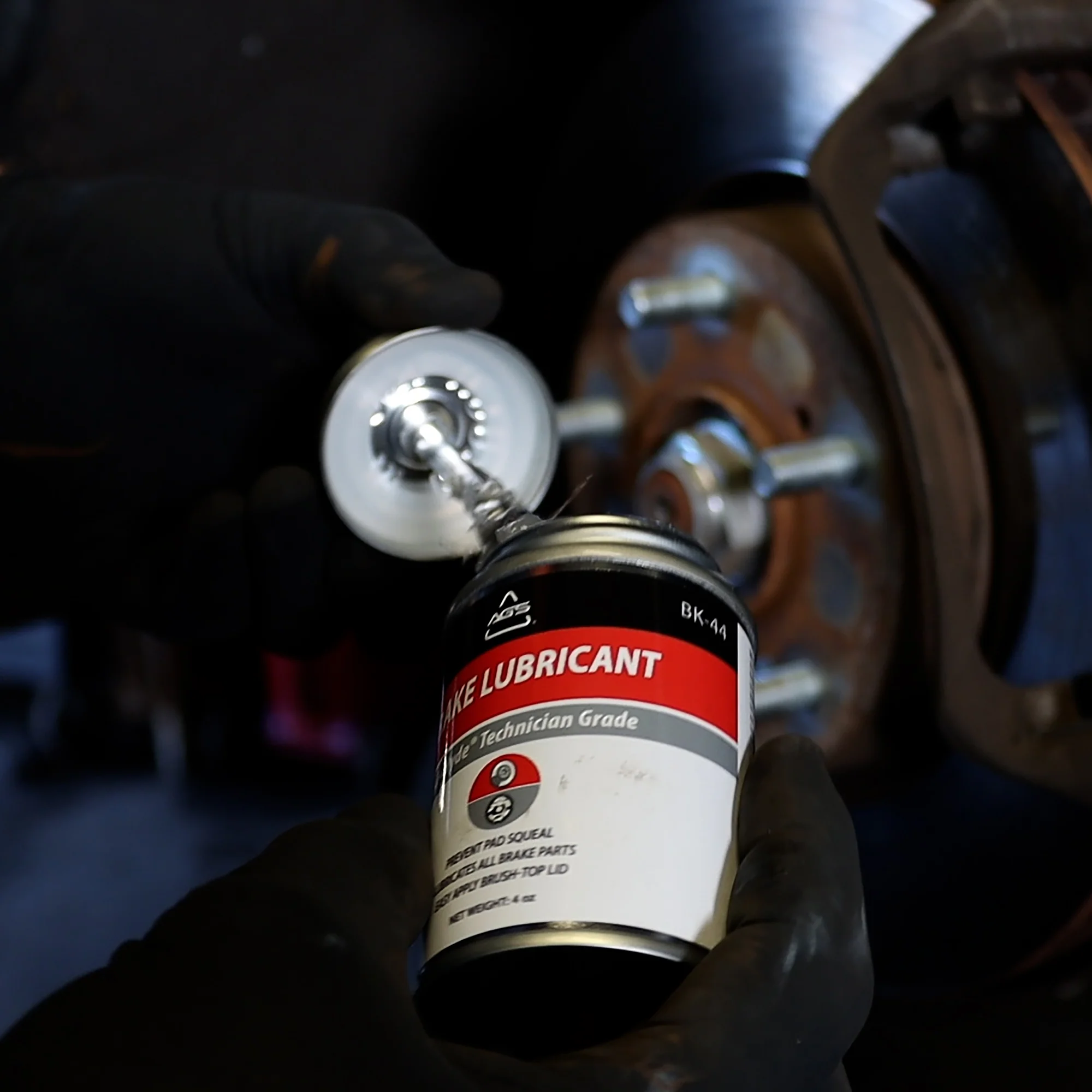 Sil-Glyde Technician Grade Brake Lubricant – 4 oz Brush Top - Image 7